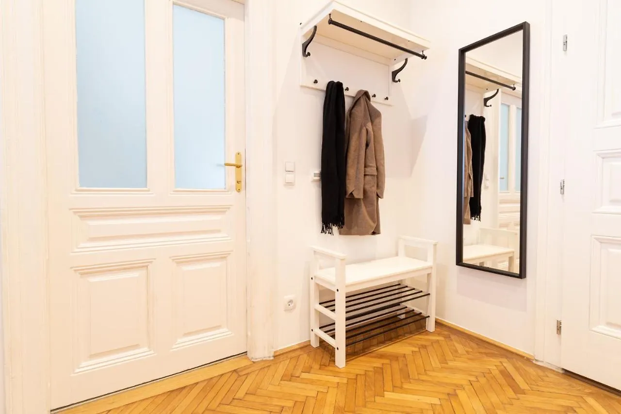 Apartment Mariahilfer Strasse Wien