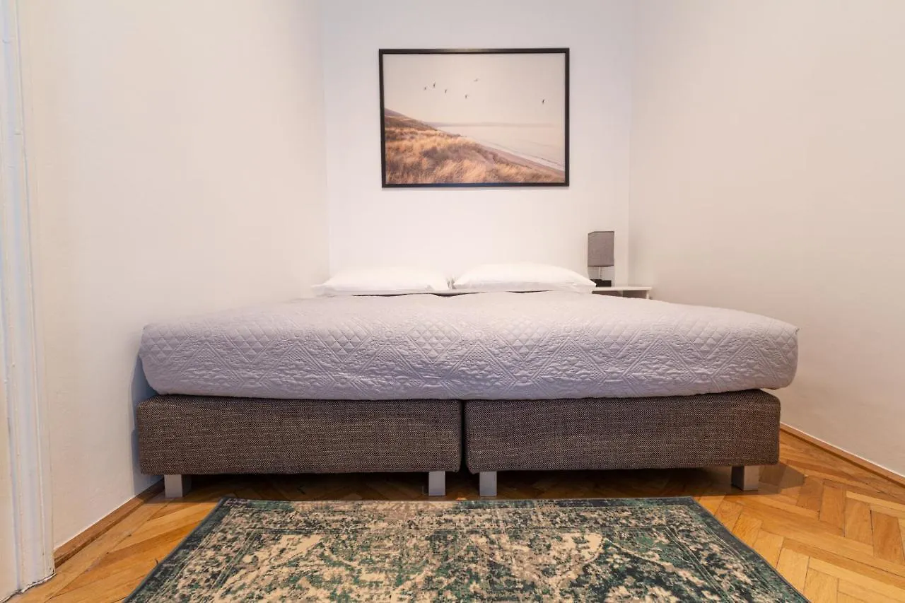 Apartment Mariahilfer Strasse Wien