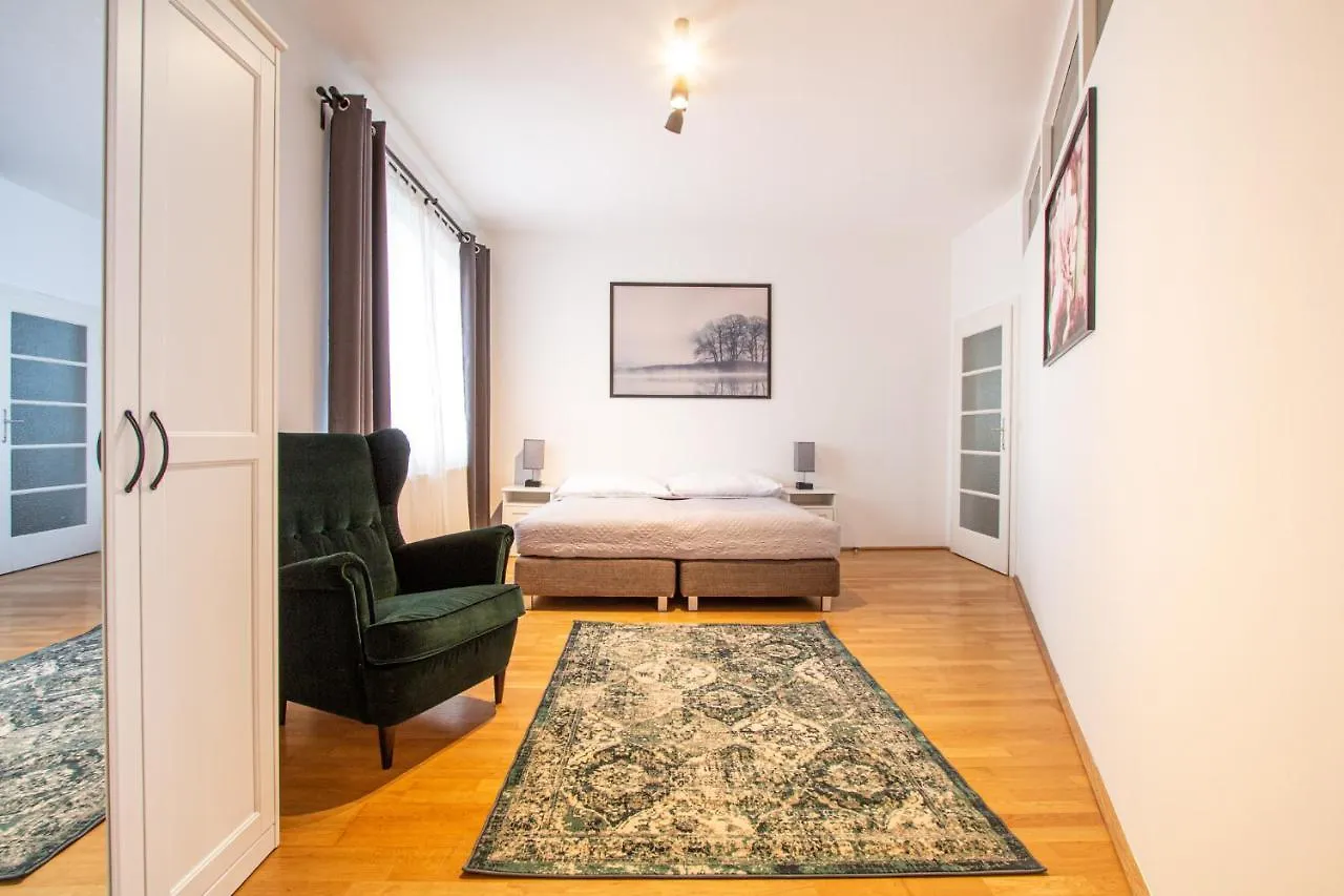 Apartment Mariahilfer Strasse Wien 0*,